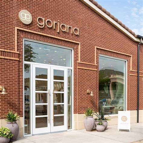 gorjana jewelry stores.